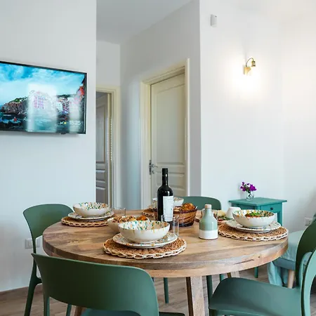 La Casa Al Mare Apartment *